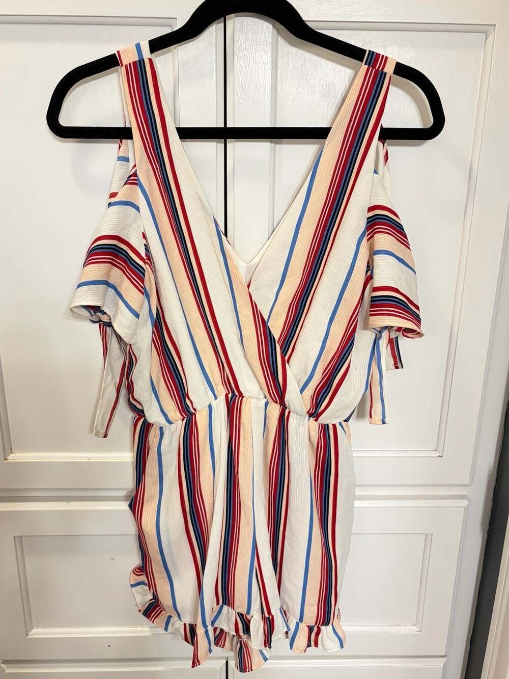 Lucca Striped V-Neck Cold Shoulder Romper with Ruffle Hem Small